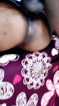 Bhabhi Desi New Honry berkongkek tegar dengan debarnya semasa dia bersendirian. Bahagian 2