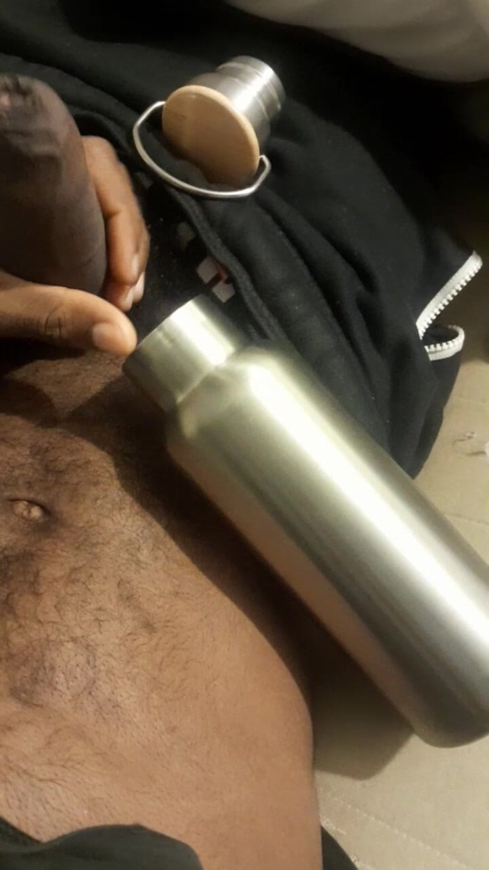 Dorian DomTop: Mjölkar mig som kor