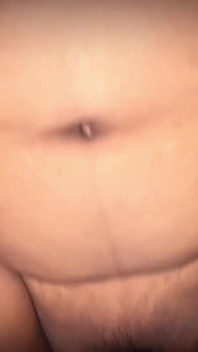 Follando a mi mamá gordita sola al medio noche