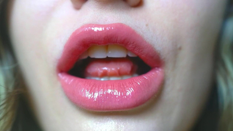 Rarible Diamond: Nude Juicy Kiss