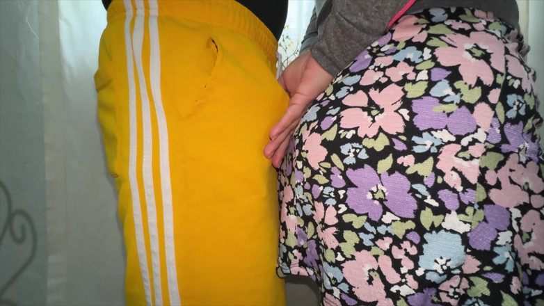 CoupleOfHotSins: Big-ass Woman Accidentally Touches a Stranger's Cock and Gets Turned...