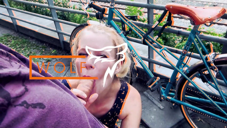 Wolf Wagner Com: French teen anal - Fat Cel hook ups with brunette cutie...