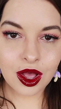 Borde para mis labios oscuros