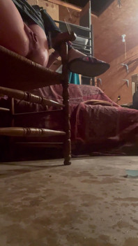 Water Cleanse, About to Burst and Bathroom Occupied. Mmmm Watch Me Relieve Myself in Cold Shed, Now I’m Super Aroused!