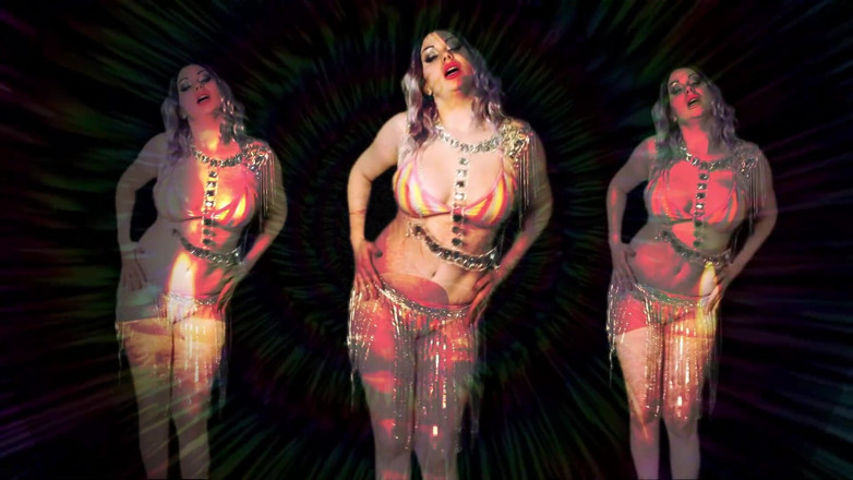 Goddess Misha Goldy: Futai cu mintea religioasă! Sunt singurul tău Dumnezeu adevărat, iar...