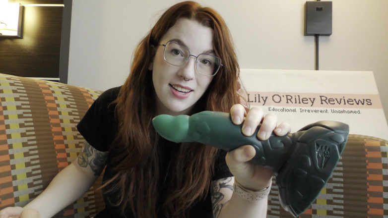 Lily O'Riley: NSFW Revisão de Spitfire de Bad Dragon