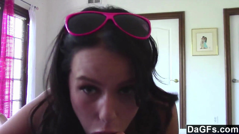 Dagfs: L'incredibile ragazza Megan Rain si prende una sborrata enorme in...