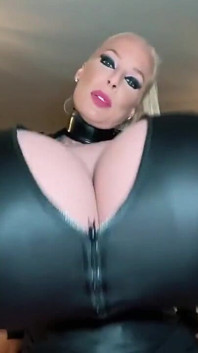 Vidéo complète *** Il est temps pour une vidéo déjantée à tous ! J'espère que tout le monde passe une belle journée ! Je suis désolée cette semaine, je suis tellement occupé à être