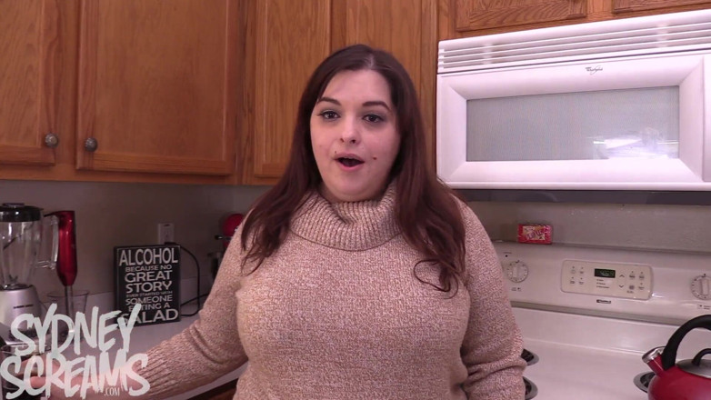 Sydney screams fetish: Soda Burps - HD
