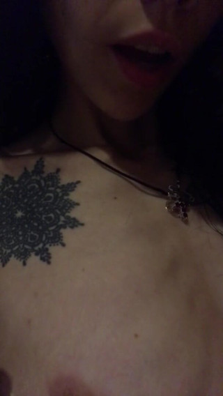 CandyHardX: 自宅でのセックス