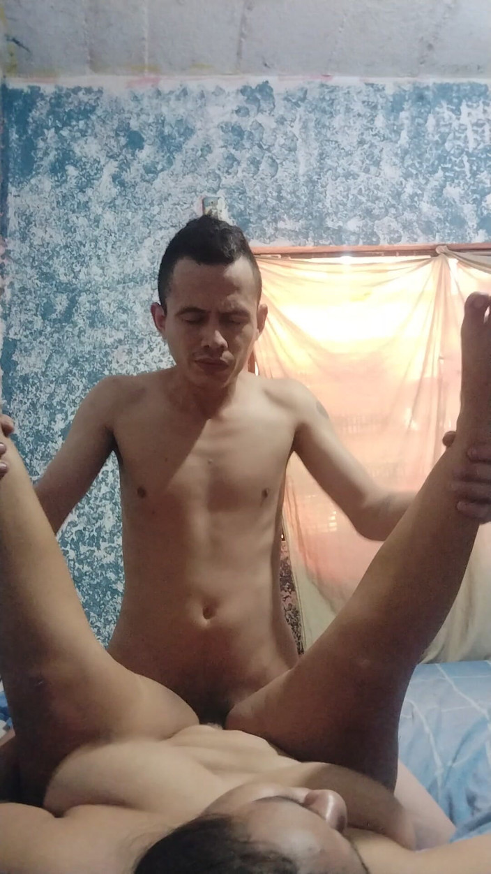 Aldo Octaviano: Moje žena roztahuje nohy