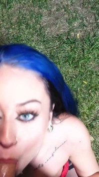 Aya goldie wird nass und geil in einem sexy fick mit riesigem schwanz
