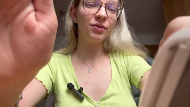 Goddess_Bella_Rae: เปลี่ยนคุณให้กลายเป็นสวมบทบาทน้องสาว Asmr สาว