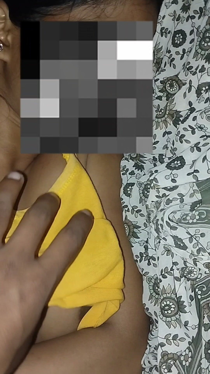 Desi Lovebirds: Video lengkap asli romantis