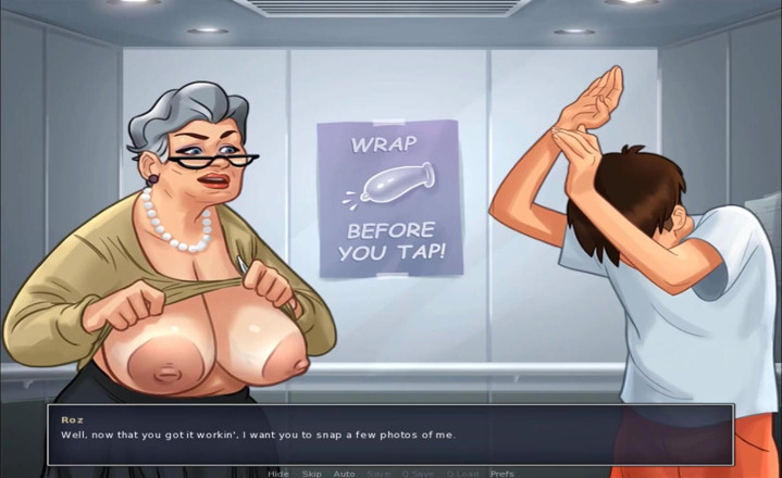 Hentai World: Bunicuța vitregă Saga de vară își arată țâțele mari în lift
