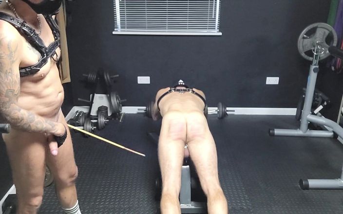 Sexydick: Potrestaná a vypěstěná