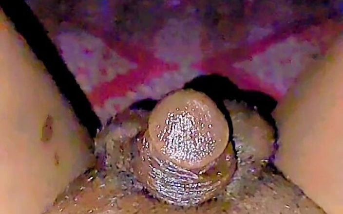 Sissy Bisexual: Mały penis w zwolnionym tempie