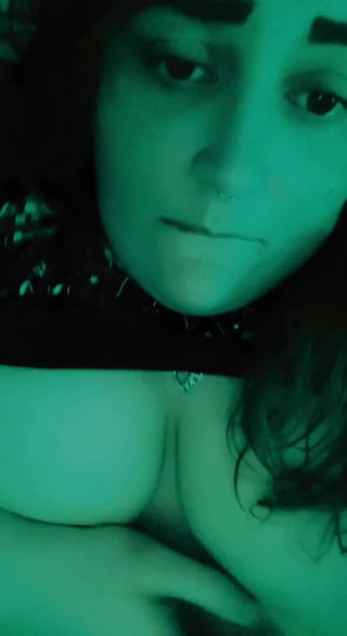 Nikki Danzig: BBW basah dan membutuhkan