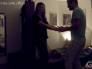 Max and Annika: Domácí párty - We Got W4sted, Nadržená a Zlobivá - Make Out &...