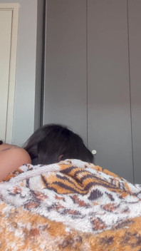 Muie uimitoare cu mult joc cu spermă și supt postcum