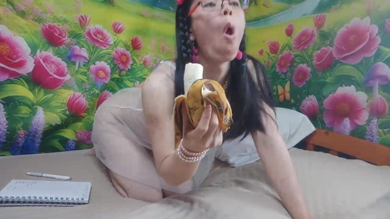 sweethanajapanese: ดูดกล้วยวิดีโอพิเศษทําให้คุณเปิด