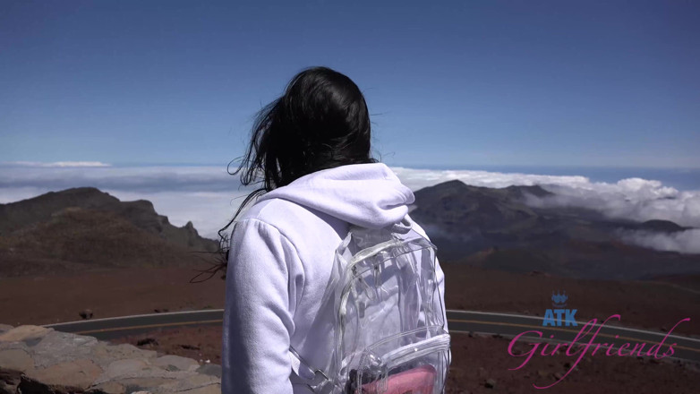 ATK Fans (Girlfriends): Virtual Vacation Hawaii with Karlee Grey 3/6