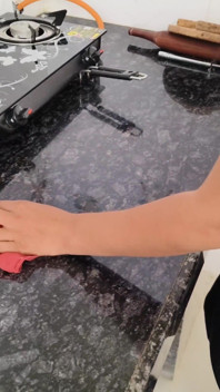La moglie indiana prenota una cagna per suo marito stronzo video hardcore diventati virali mms in audio hindi