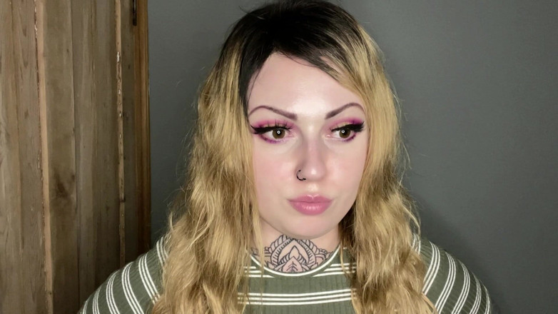 Miss Valentina: Унижение с анальным наставлением