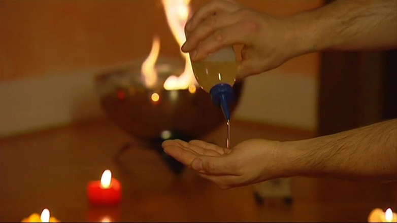 Touch The Body: Touch the body hd: yoni massage eksotis: bagian 1