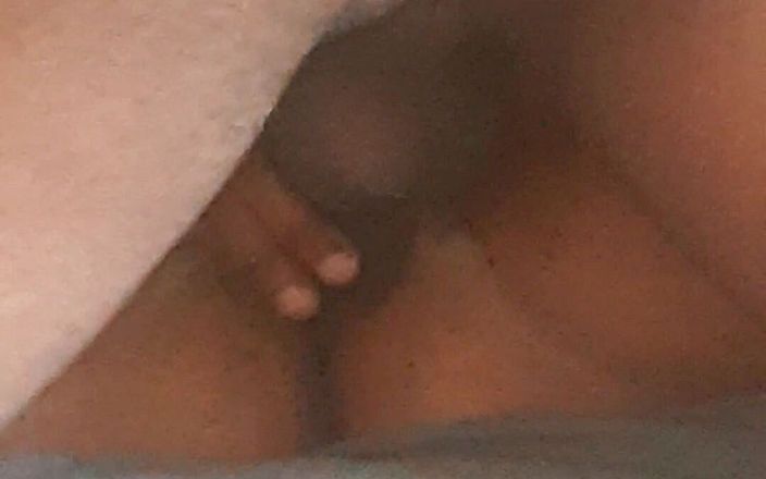 Sex and cum inside: Jan जेनेट के अंदर जोरदार वीर्य निकालना और चीखना चुदाई