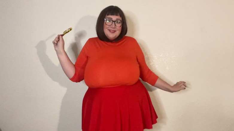 cutejayne: Bella donnona Velma cerca di farti venire
