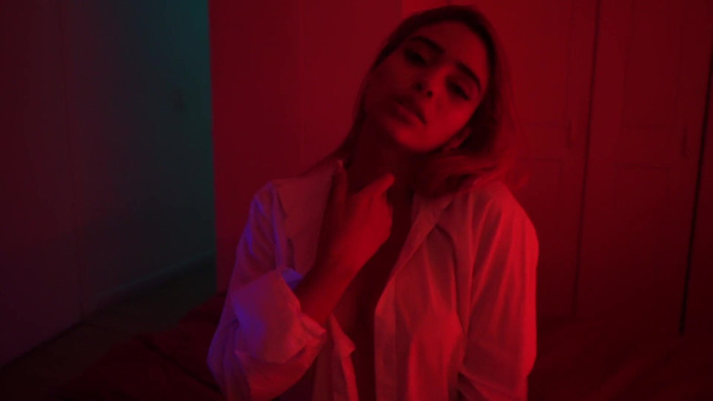 Cipriani: Yaira melakukan tur seksi ke rumahnya sambil melepas pakaiannya
