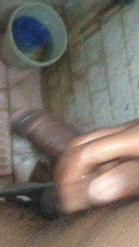 Tamil10inches BBC Surprise Pissing Session