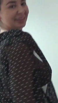 Amatoriale milf turca con un gran culo scopata duramente da uno stronzo di 20 anni