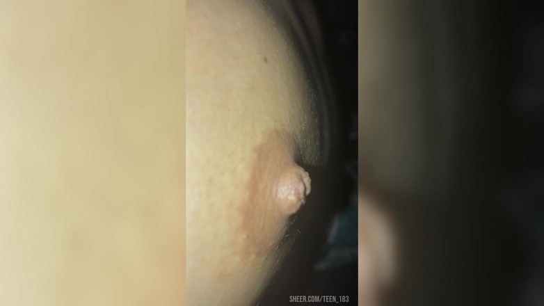 homemadeteen18: Студентка позволяет своему учителю увидеть ее. Ее застукали в действии. Большая киска