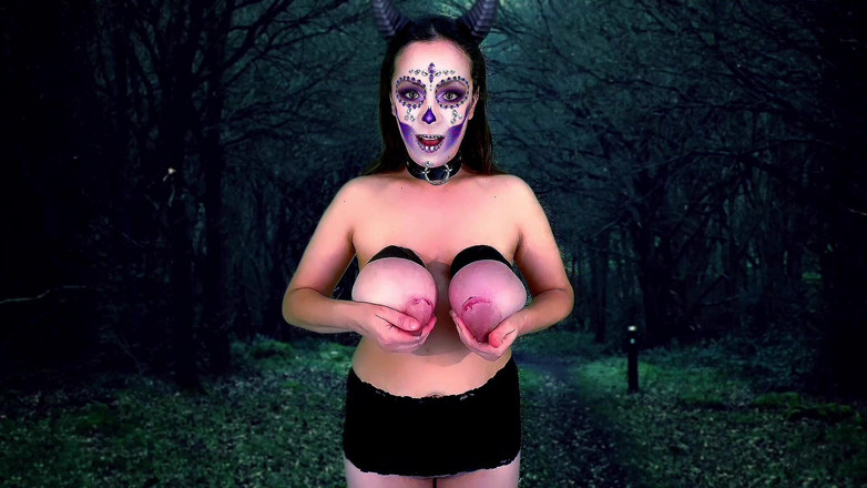 VeeVee Vixen: Udderly Maleficent Part 2