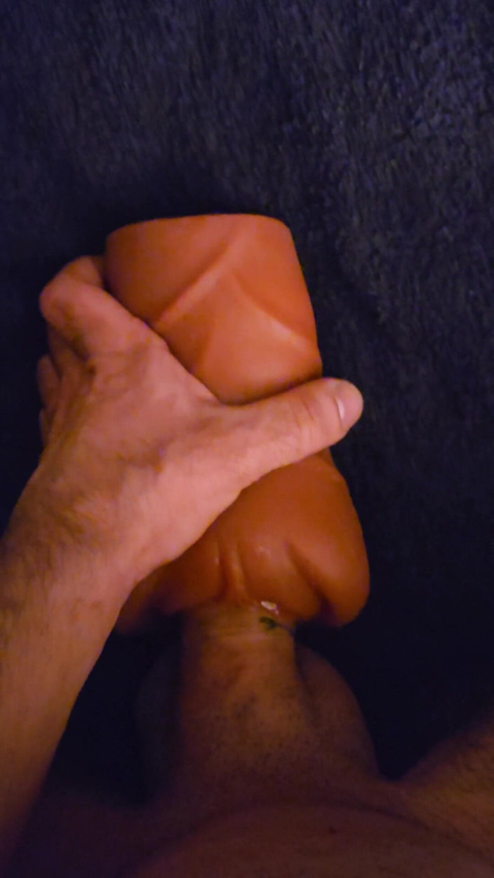E the Long Dick Daddy: Meregangkan pepek poket ini