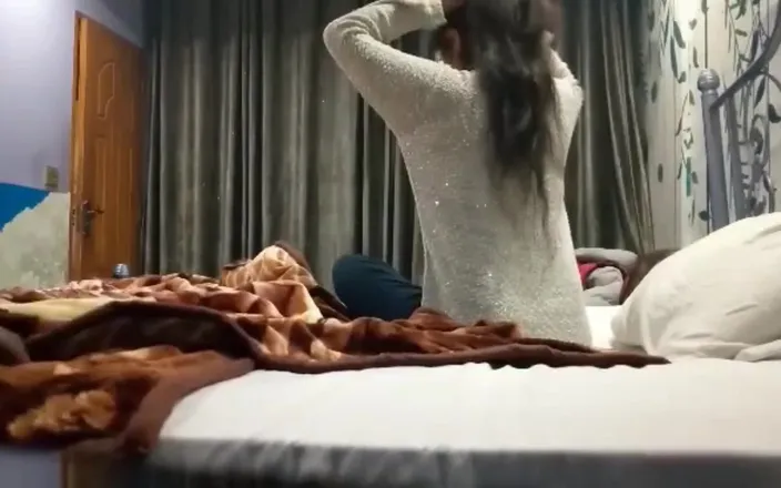 Dasi couple: Home Alone Call Form Boyfriend Come Fuck Me