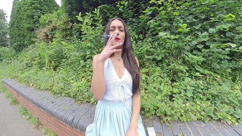 VR smokers HD-2D Videos Only: Kim Model - örgülü üst