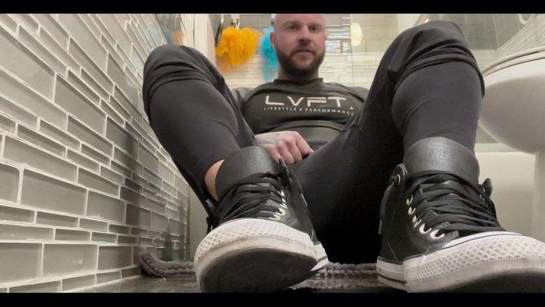 Jasons feet: Spor salonundan eve yeni geldim.