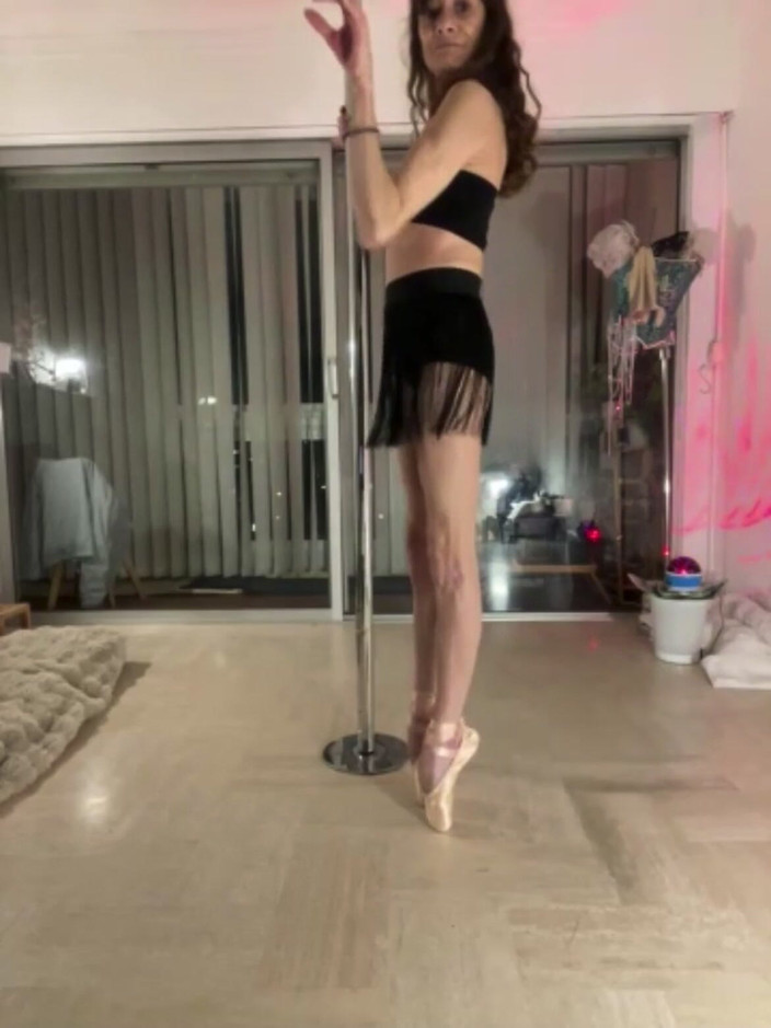 Chris06d72: Sensual Tango