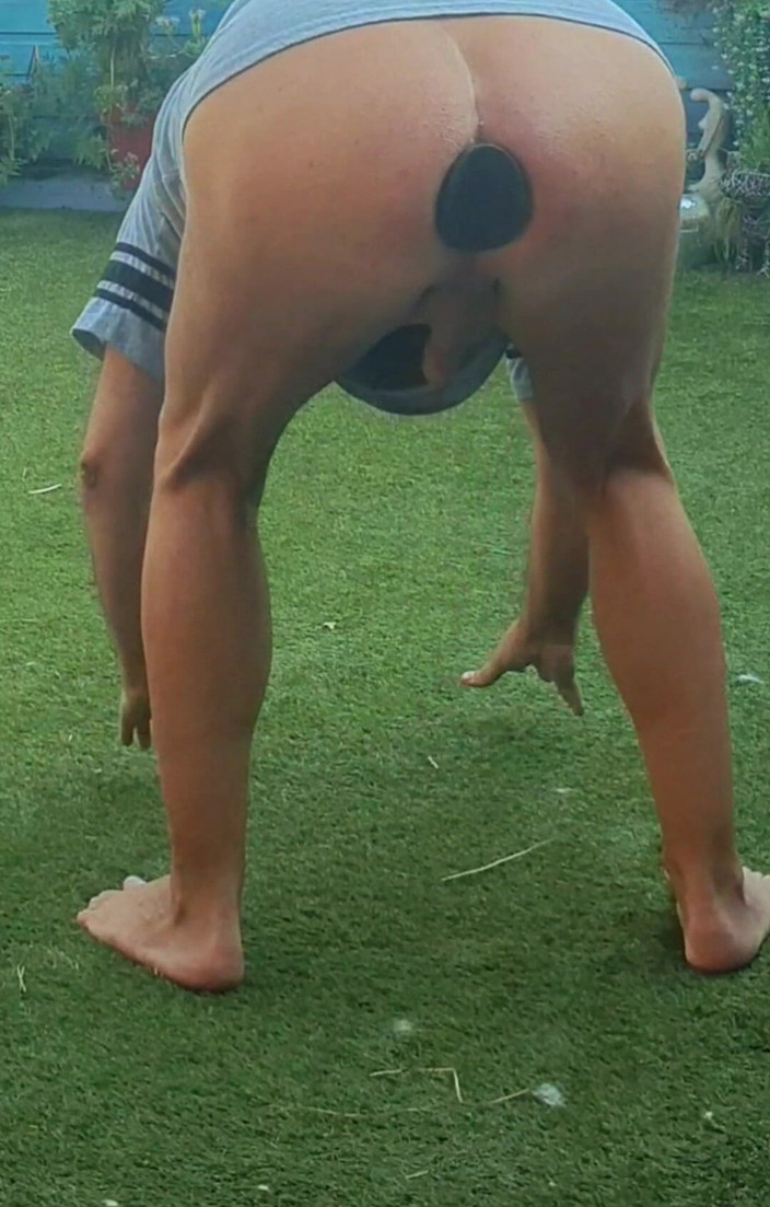 MaleModel: Plug anal