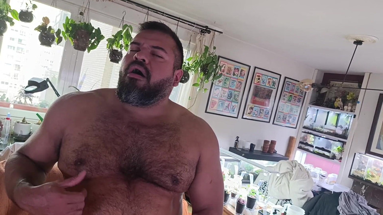 Hot chubby bottom: Гра з Oso Vergon