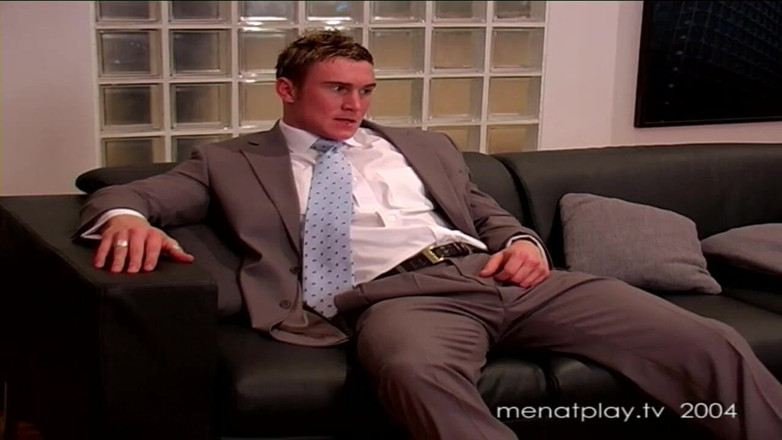 MenAtPlay: Marcus Home Alone