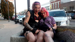 Cyanide Mistress Of Darkness: Fete transsexuale sălbatice filmate acasă - stăpâna Cyanide ia pula lui...