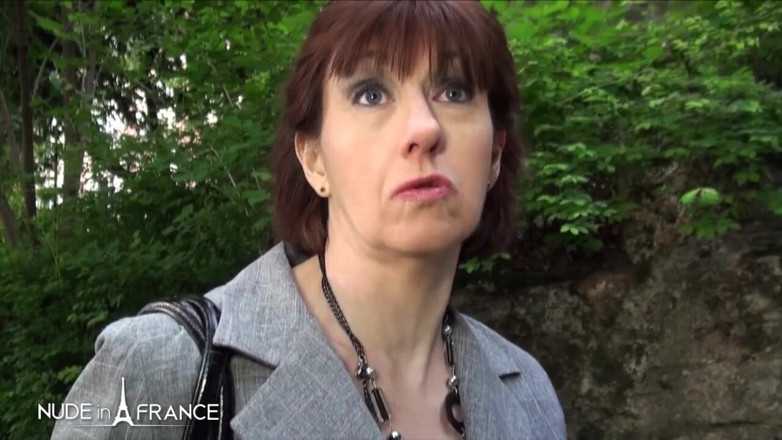 Nude in France: Greedy cougar real estate agent gets her ass pounded to...