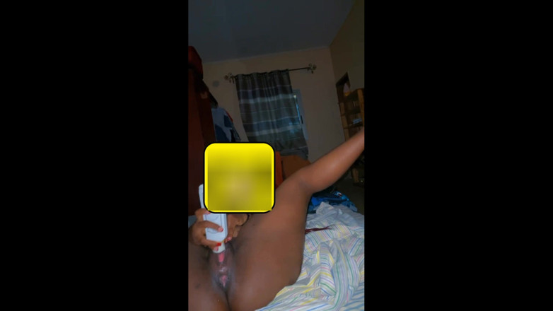 YELENA MORGANE: Istri saya masturbasi