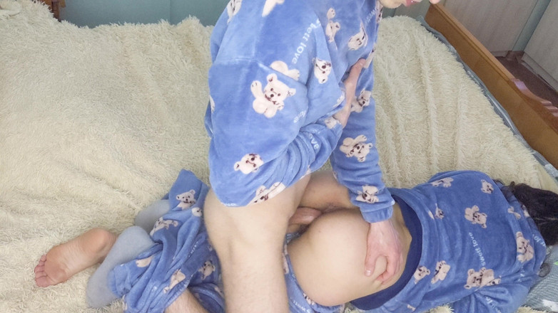 LittleLure: Långt, hårt sex inuti