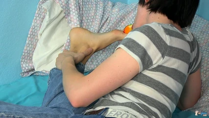 Ngentot teman-temanku yang keliaran!