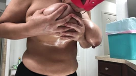 Saggy Milkers Clip 1 Cam C